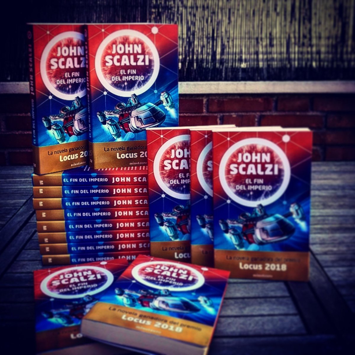 cyberdark's tweet photo. Ya disponible #elfindelimperio, la novela con la que #johnscalzi se alzó con el premio 🏆 #locus2018 a mejor novela.

Edita @minotaurolibros

Aquí 👉 https://t.co/6484XulEfr https://t.co/UTaat1aBsr