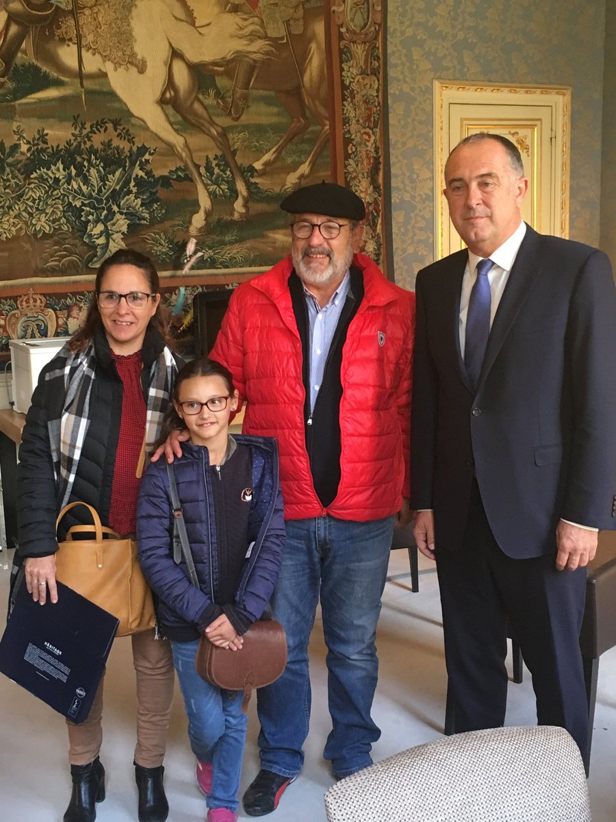 Rencontre avec Patrick Maurin du Lot et Garonne  qui a marché 520 km pour dénoncer le suicide des agriculteurs.
Le travail de paysan doit payer plus pour éviter des drames. Nous devons rendre de la fierté à nos métiers!