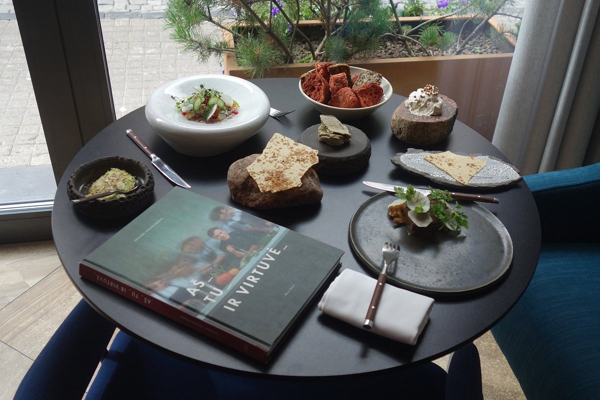 Josh Ferry Woodard tweet media