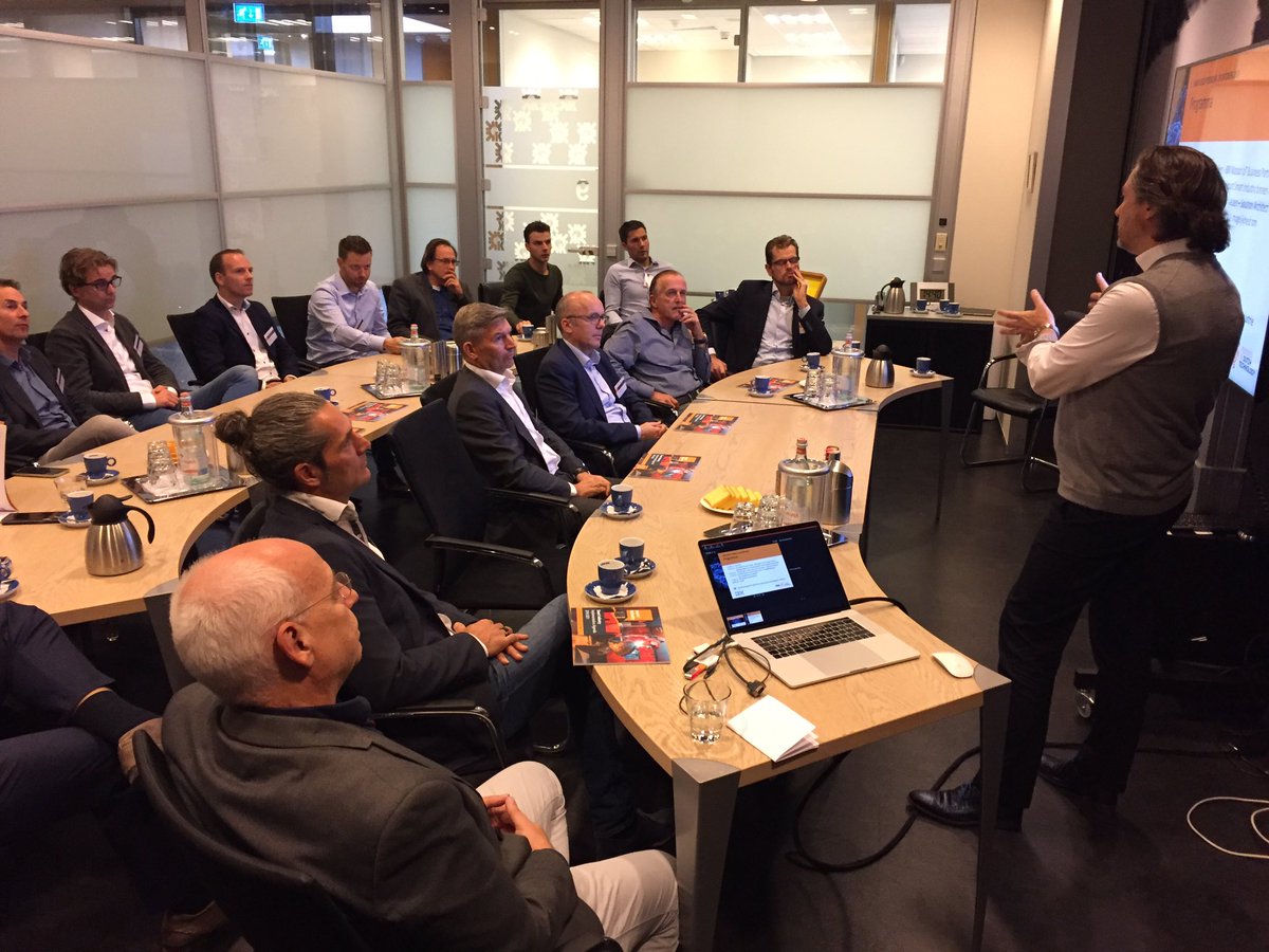 #BOOST @FME <a href="/IndustrySmart/">Smart Industry</a> bijeenkomst bij <a href="/KaakGroup/">Royal Kaak</a> in Terborg over Artificial Intelligence door IBM en rondleiding 3D metaalprinten Fieldlab K3D.