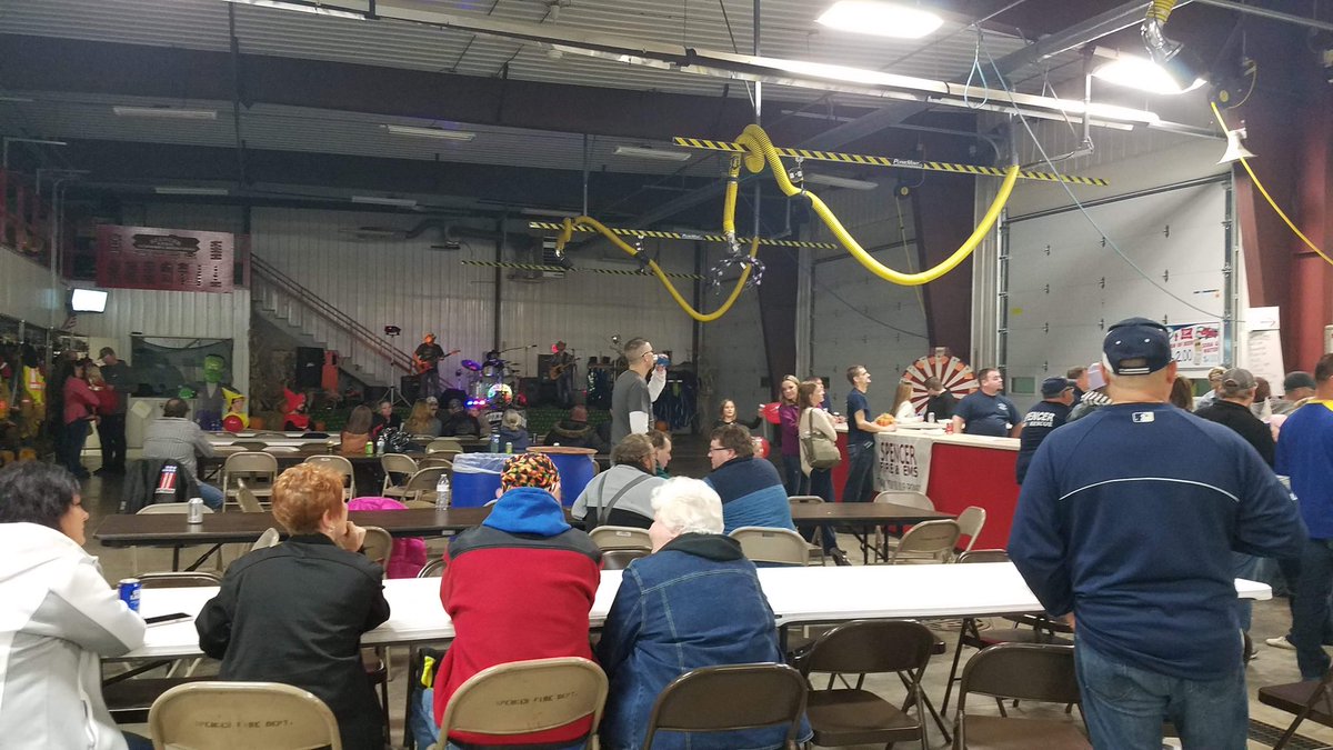 JustinMondeik44's tweet image. Supporting the Spencer, WI Fire Department by helping donate to their #SpiritStrong fundraiser! Very grateful for the time they volunteer and the risks they take for our safety. #Community #KDDP
