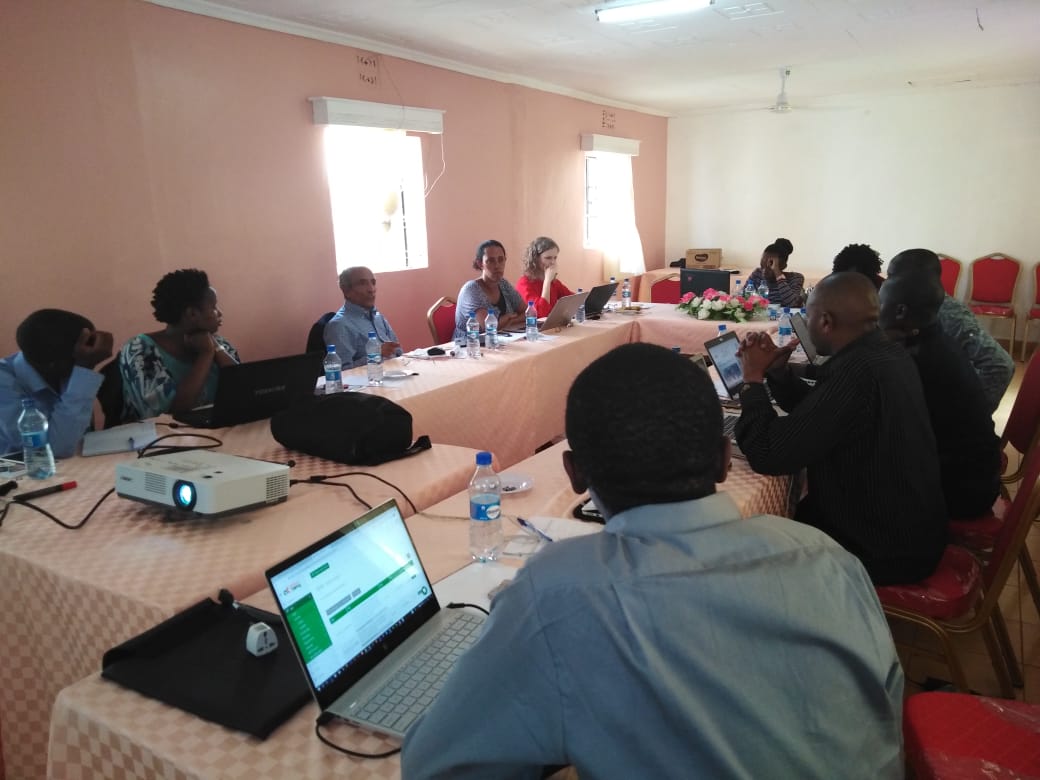 muvatech's tweet image. Training for a #crossborderconflict solution in Busia, Kenya  developed by us for @LPI_voices @eassigender IAG InterAfrica Group @tendasasa