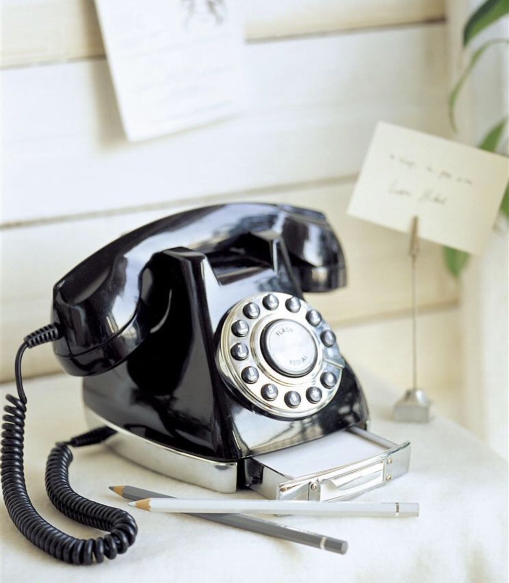 As a policy holder you can enjoy 24/7 general legal support.  #support #legal #canada #insurance #policyholder #unlimited