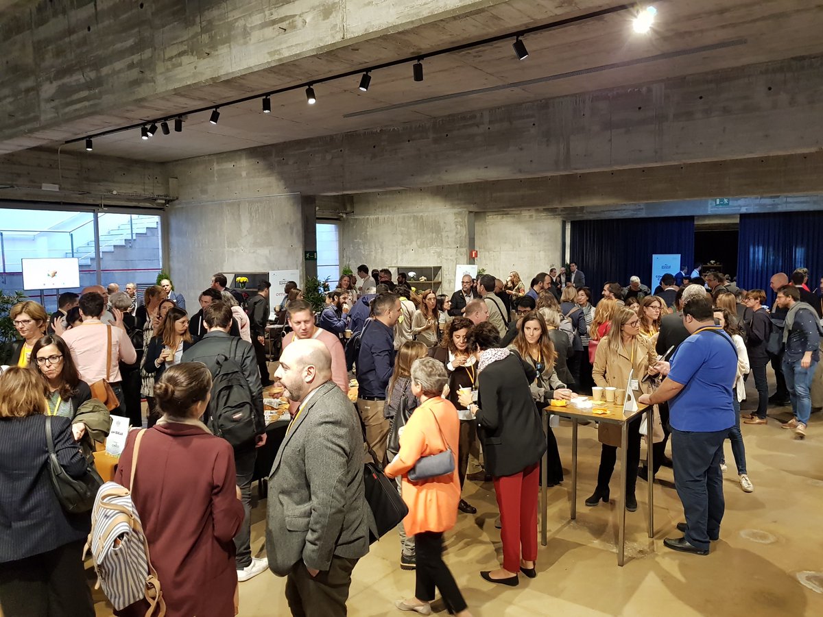 fonteva's tweet image. Amazing crowd at @SalesforceOrg #HESummitHorizons18 and we&apos;re having great conversations! Come to see us at the @FontevaInc stand to discuss powerful strategies for alumni and student engagement through events and groups. #alumnimanagement #ConnectedCampus