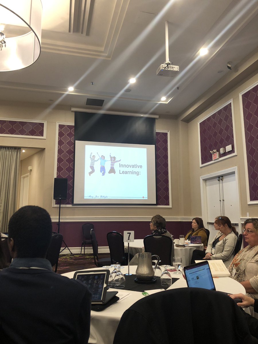 carriedaniels's tweet photo. #summerlearning2018 Be intentional in your work. Learners need purpose, autonomy & practise. We need to be innovative with our opportunities to enrich and expand student learning. #CODE #hwdsb https://t.co/dIqnPyygPL