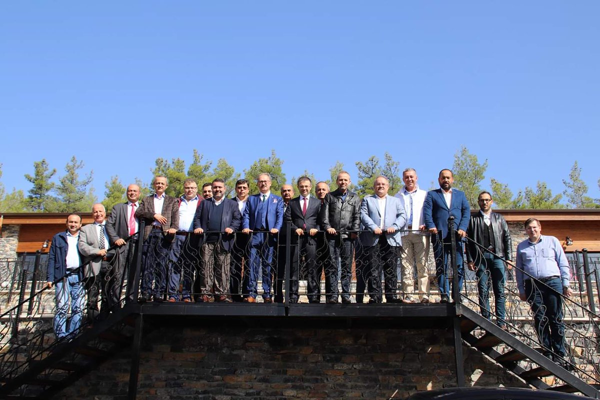 Müstakil Sanayici ve İş Adamları Derneği'nin Denizli Şubesi(MÜSİAD) Yönetim Kurulu Toplantısını, Kaymakamımız Sn Recep Öztürk, Meslek Oda Bşk ve Meclis Üyelerimizin ktılmlrıyla gerçklştrdik.Nazik Ziyaretleri için MÜSİAD Bşknmz <a href="/Biltekinismail/">İsmail Biltekin</a>'e ve Yönetim Kuruluna Teşekkür Ederim