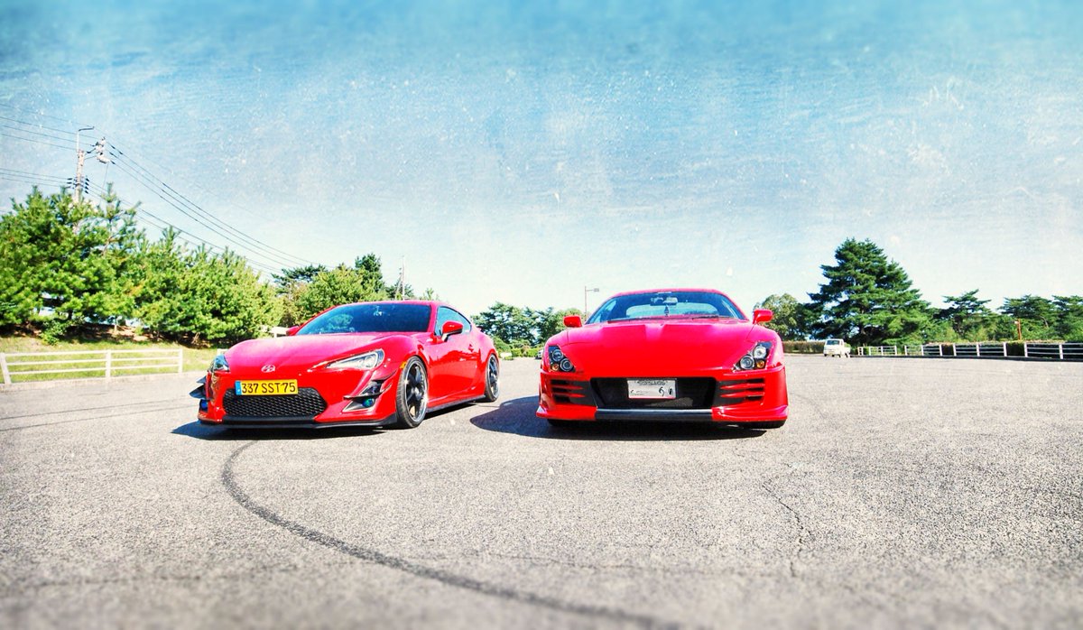 akiramix_evo_x's tweet photo. #FT86
#SUPRA
#Red_Red
#SIGMA 10-20mm F3.5 EX DC HSM
#空
写真撮らせてくれてありがとうございました(^^♪ https://t.co/B5qT00hHjS