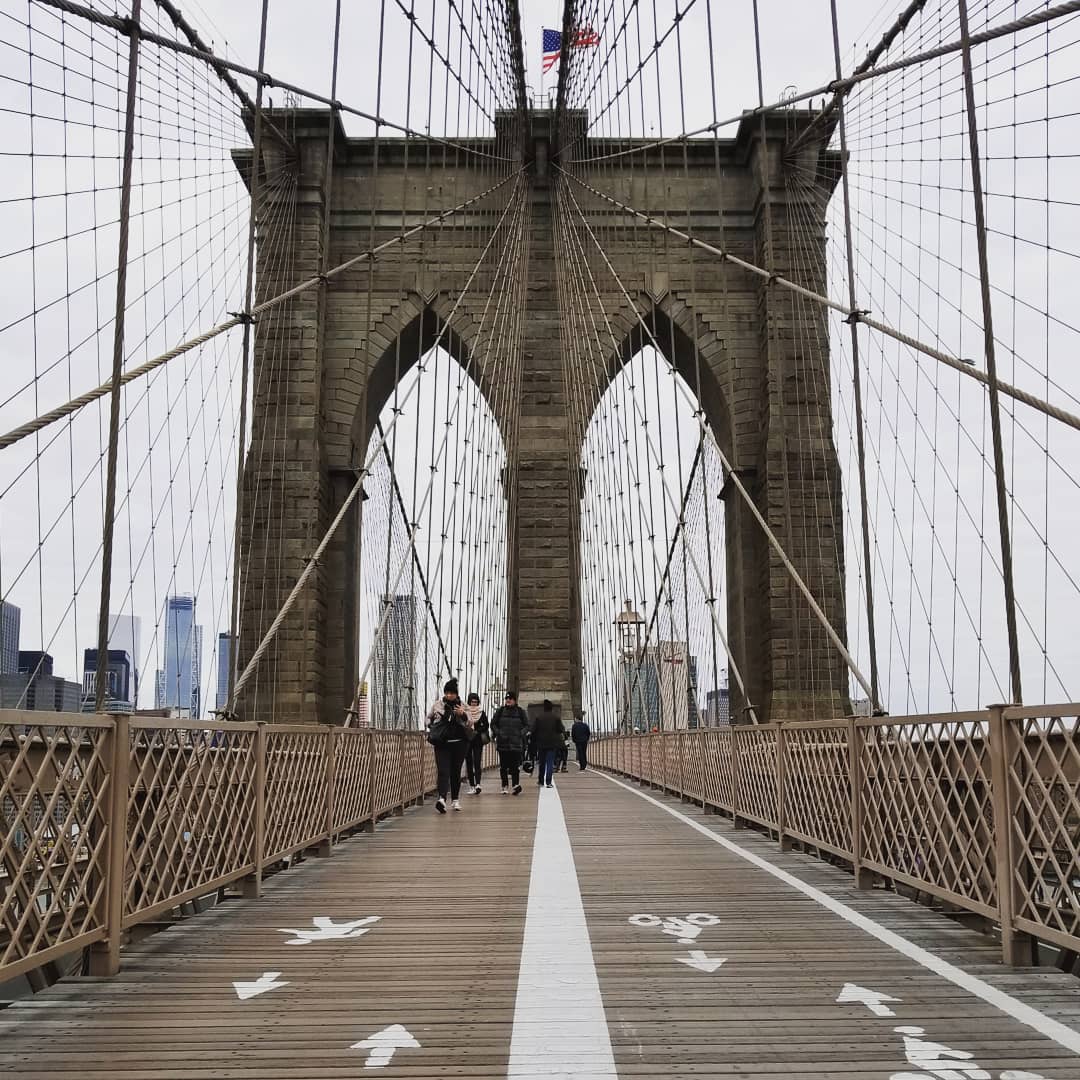 TerenceSO1's tweet photo. New York is definitely another city never sleep!
#NYC #newyork #US #manhattan #timessquare #seenonscreen #brooklynbridge #brooklyn #manhattanbridge #walkonbrooklynbridge #walkonbridge #flyingman #hongkong #hk #hkig #cathaypacific #CX #longhaul #newfootrprint #footprint #tourist https://t.co/fFdRrCdhEk