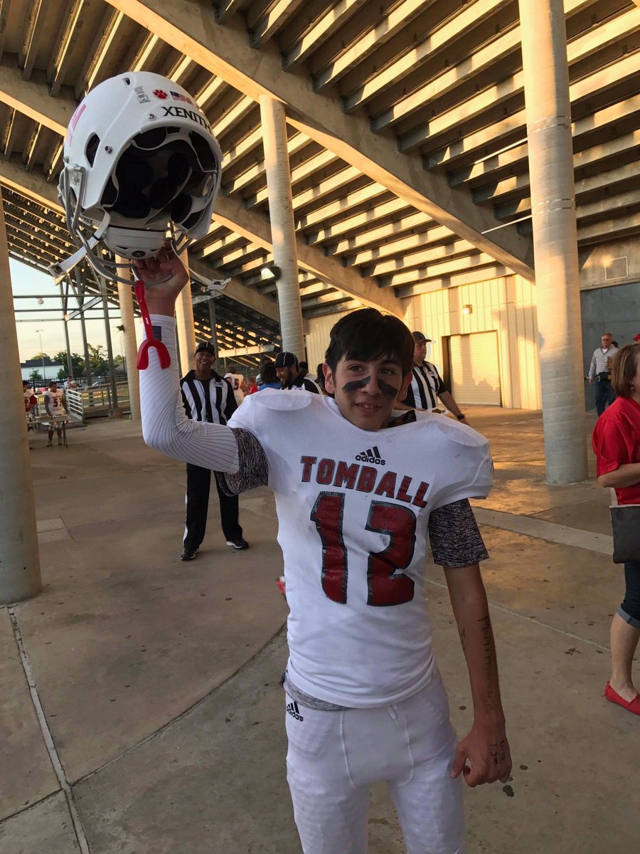NoyMari1965's tweet photo. It’s with a broken and heavy heart that I must inform you that @Sammy50223077 has gone to be with our lord! The #1 Cougar has left this world! Please pray for our family! @TISDTHS @TB_KFLAN @THS_Ms_Streat https://t.co/hqVBGcEoBa