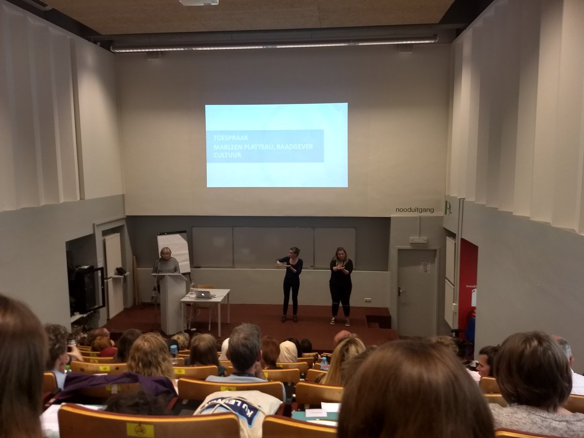 MichielTrippas's tweet photo. Knappe docu over dove personen van buitenlandse herkomst van @DoofVlaanderen in het #HuisvanhetNederlandsBrussel https://t.co/dFxA7v24ZX