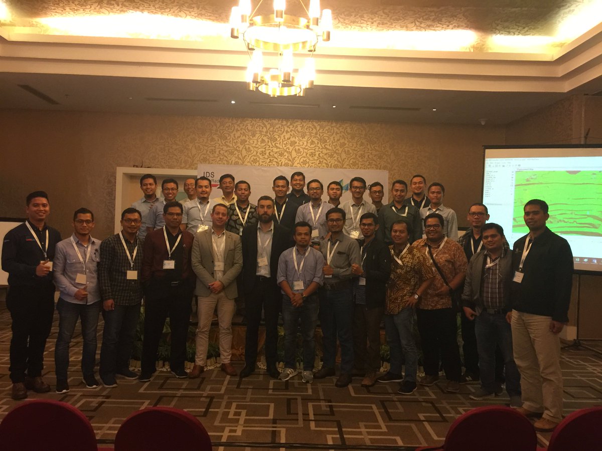 IDS_GeoRadar's tweet image. Happy to share photos from the Workshop on Critical geotechnical monitoring in mining held last week by @HexagonMining in Indonesia.The Workshop was part of the HxGN Local event and focused on our products as well as on solutions of @TRE_ALTAMIRA #slopemonitoring #miningsafety