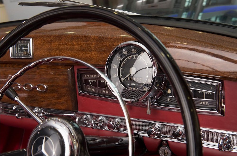 JonnyConnects's tweet image. FOR SALE VIA #BITCOIN OR #ETH BLIND BIDS BY OWNER
Very Rare 1953 #MercedesBenz 300 Cabriolet
Offers over £400,000 in #BTC OR ETH Value
Registration no. OXP 2
Chassis no. R 186014-3501890
· Rare UK right-hand drive model
· Delivered new to London
#CRYPTOSUMMIT #DELTASUMMIT #WBS