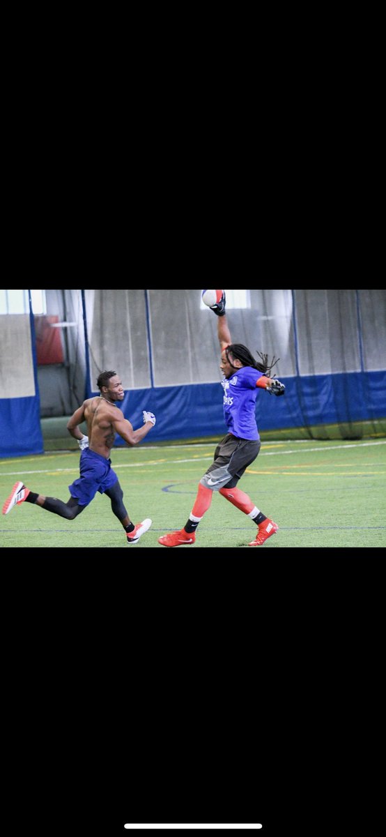 MarkeyMarc12's tweet photo. I do it for my daddy, I do it for my mama Them long nights, I swear I do it for the come up #BackNAction #alikeyadiggsports®️ #ArenaBall https://t.co/ydLMESwjNy