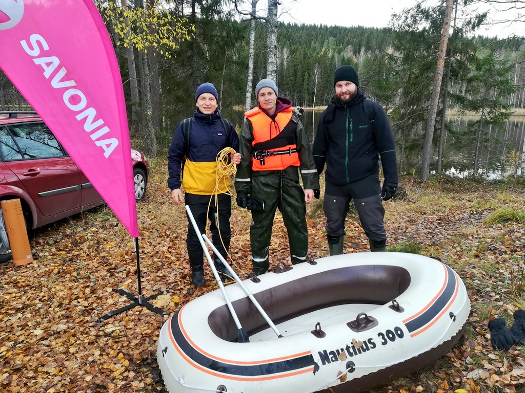 teemurasane's tweet photo. "The oxygen situation at the bottom of the lake is weak," said our special student forces of environmental technology today after studying the measurement results... @SavoniaAMK #environmental #technology #ympäristötekniikka https://t.co/8bSFvQcRF8
