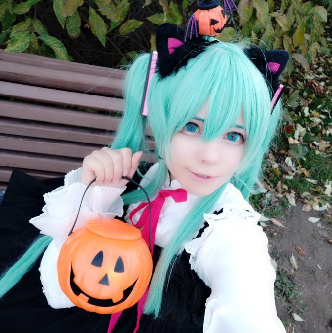 Twitterのコスプレ画像15