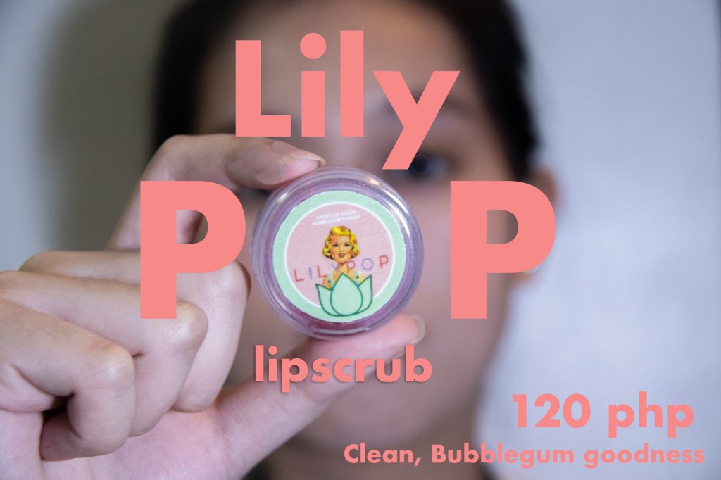 lilypad_ph's tweet photo. Sweetie, let’s be real here, no one likes dry lips  

Lilypop lipscrub is the answer for soft lips! It comes with bubblegum flavor, which makes is even more fun! 😉✨💕

Get yours now: https://t.co/Mw1uY3BKkv

#Luntian2018
#USTSHSEntrep2018
#SabayTayongLilypad🕊 https://t.co/bI28MHVsTQ