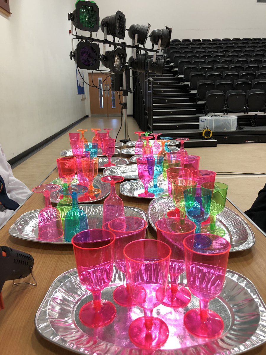 Bearsden_Drama's tweet photo. Propping for our up and coming show - Midsummer nights dream on 7th and 8th of Nov, tickets available now £5 #show #npatech #theatre https://t.co/MJWsUB2YEF