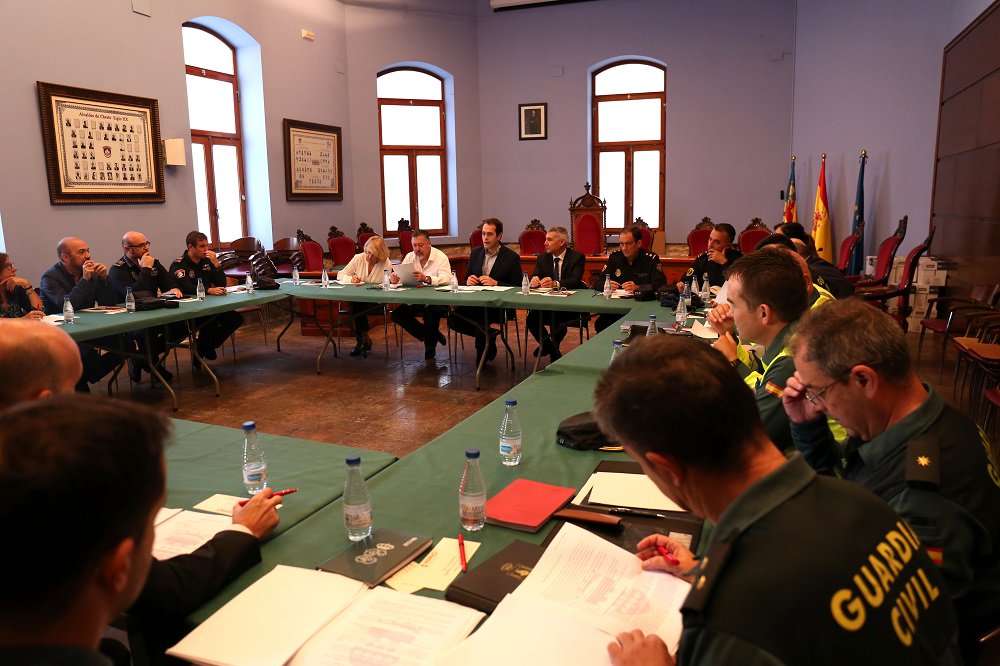 Un dron velará por la seguridad en el casco urbano de Cheste durante el mundial de motociclismo, comarcalcv.com/un-dron-velara…