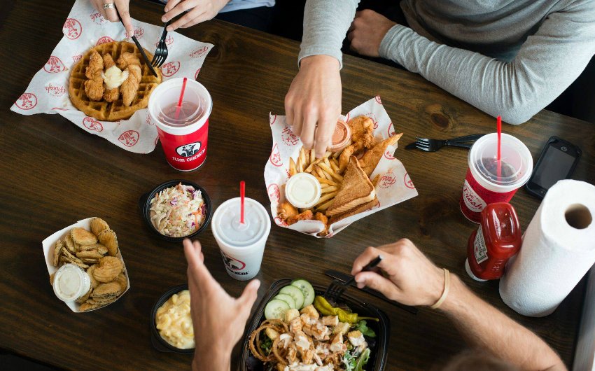itsoncardiff's tweet photo. The American fast-casual restaurant chain @slimchickens that specialises in chicken tenders and wings is coming to #Cardiff city centre.
https://t.co/6ppG6ilUFj https://t.co/we8QxYbYZG