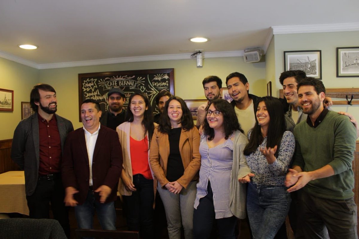 izq_libertaria's tweet photo. Como #FuerzasConvergentes hoy anunciamos el comienzo de un proceso de unidad, para la construcción de un futuro partido con vocación de izquierda dentro del @elfrente_amplio “Una nueva izquierda para un nuevo Chile” junto a las org sociales y los territorios!@GaelDiputada https://t.co/6X57xzNOTx