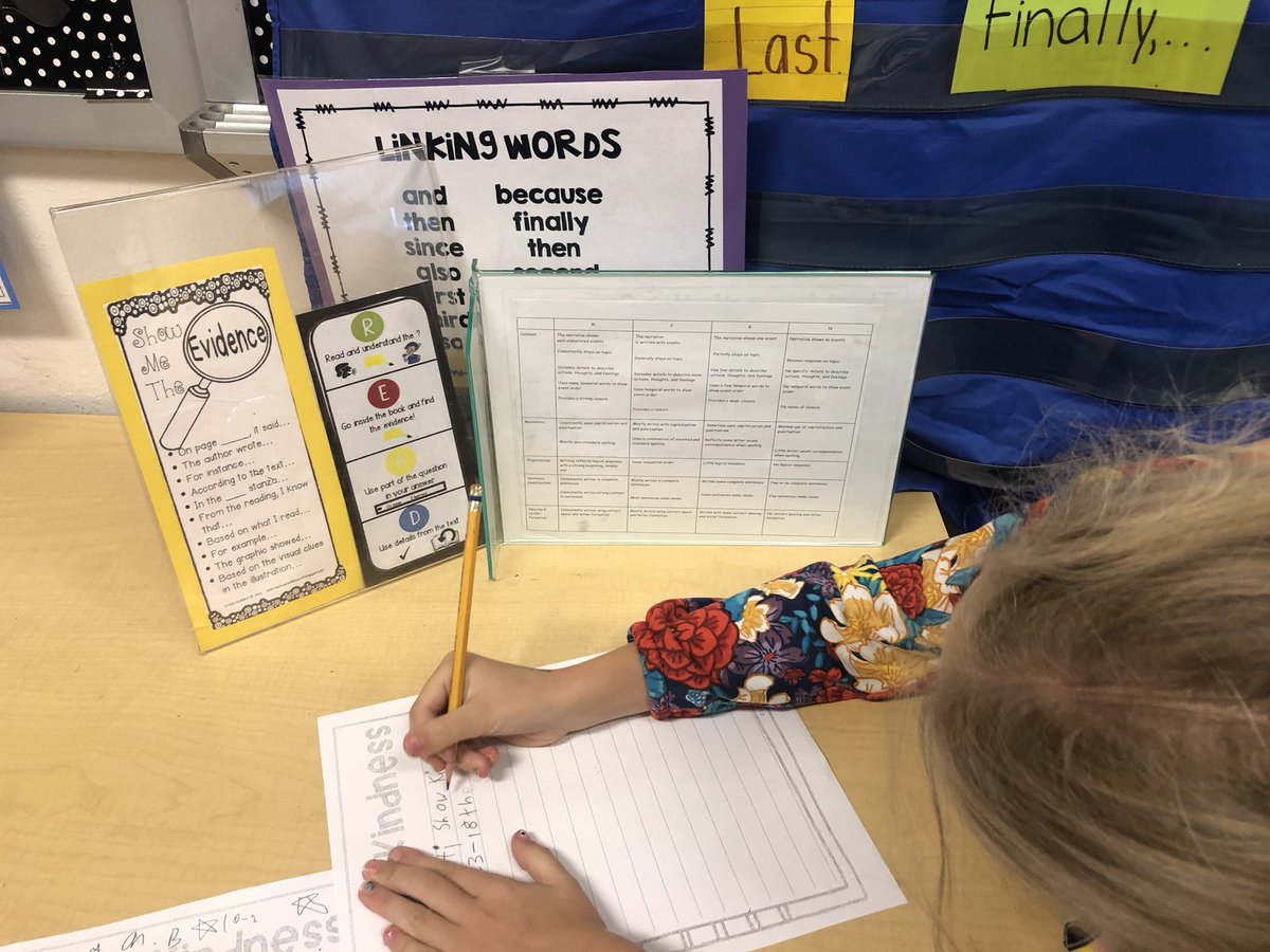 PowhatanES's tweet photo. When students can self monitor because of rubrics in learning centers...  #wearepowhatan https://t.co/aGkwneASbV