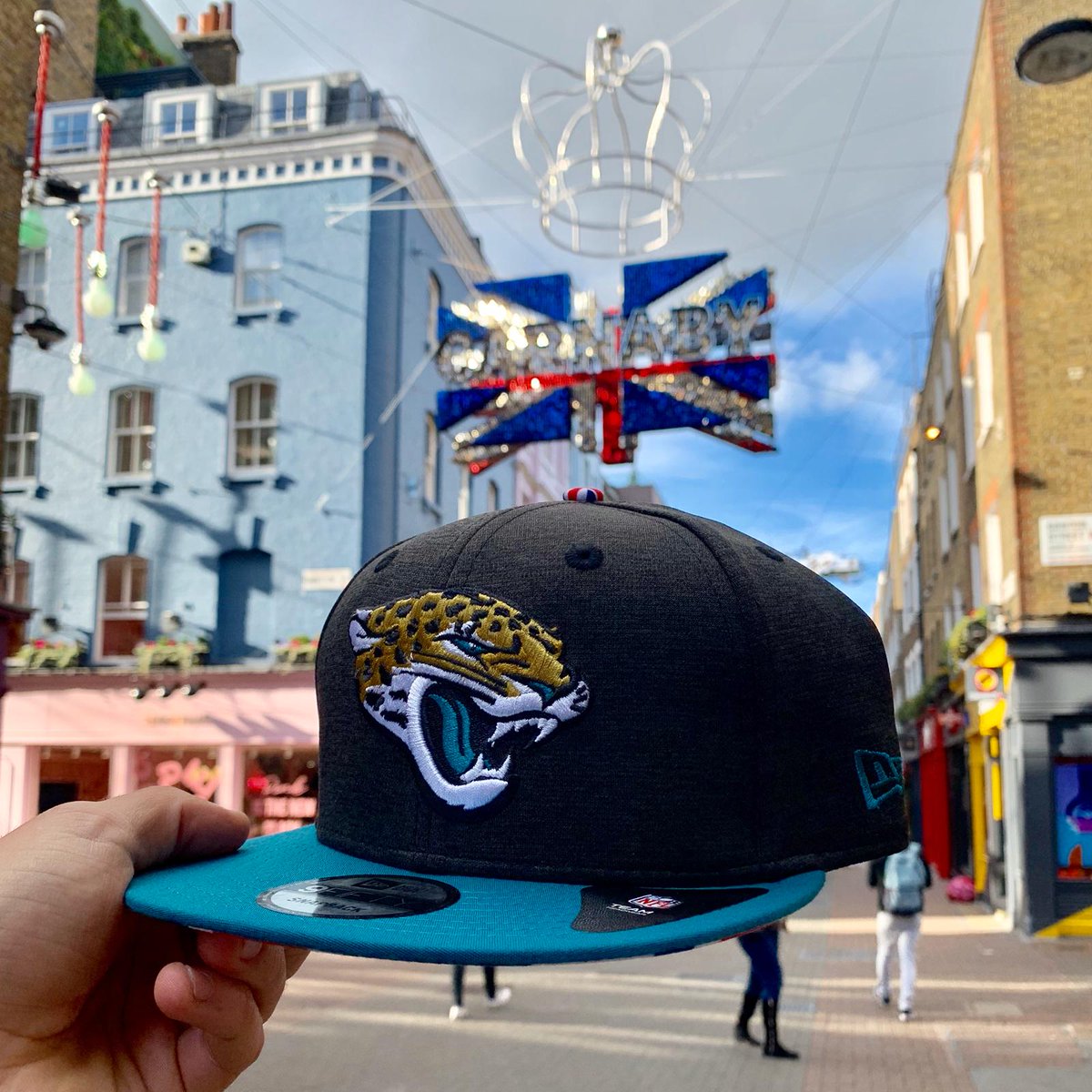 Gridiron (@gridiron) on Twitter photo What's that? You want ANOTHER COMPETITION? Well, here you go!
We have a London Games edition <a href="/Jaguars/">Jacksonville Jaguars</a> cap to give away courtesy of <a href="/JaguarsUK/">Jagsuk</a>, ahead of the big game at Wembley this Sunday.
All you need to do:
1β£ FOLLOW US
2β£ RT THIS POST
We'll pick a winner on Thursday!
π€ What's that? You want ANOTHER COMPETITION? Well, here you go!
We have a London Games edition <a href="/Jaguars/">Jacksonville Jaguars</a> cap to give away courtesy of <a href="/JaguarsUK/">Jagsuk</a>, ahead of the big game at Wembley this Sunday.
All you need to do:
1β£ FOLLOW US
2β£ RT THIS POST
We'll pick a winner on Thursday!
π€