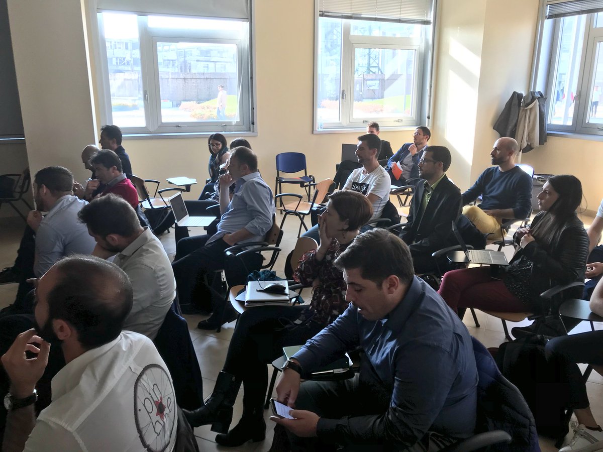 ilbarcamper's tweet photo. #ErgChallenge: Ultime presentazioni dei 19 progetti partecipanti al #techmeeting di #Napoli!
Sono state due giornate intense, grazie a tutti i #team partecipanti per l'impegno! https://t.co/qnp40ve54x