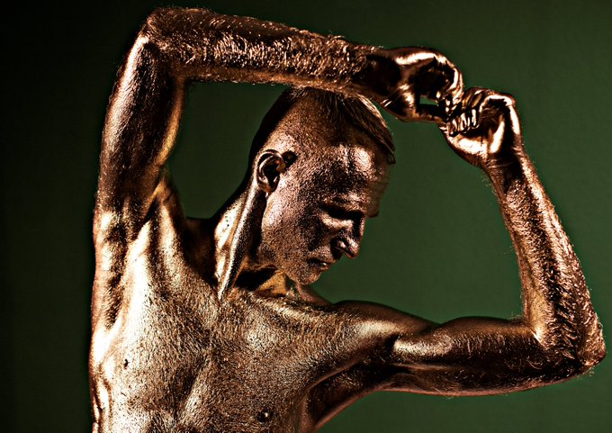 Photographer @fotografoberli1
Body painting from @Kai https://t.co/4o6So9jhxU https://t.co/loG0rndR1