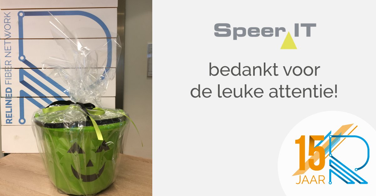 Zojuist verrast door onze leverancier <a href="/Speer_IT/">Speer IT</a> met een Halloween-emmer vol lekkers. Dat wordt smullen! 😋 Bedankt <a href="/Speer_IT/">Speer IT</a>!