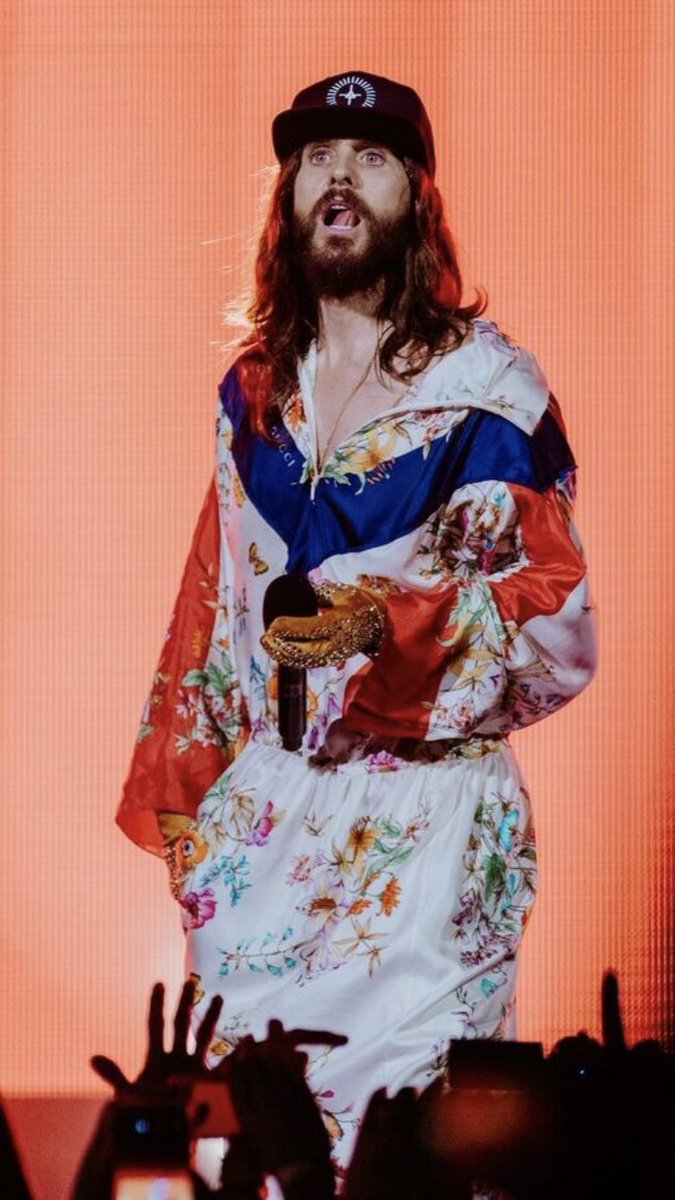 ShannonLetoArg's tweet photo. 30 seconds to mars y Jared Leto vía redes sociales 6/10 /2018 estadio geba Buenos Aires Argentina https://t.co/93tR5obm1d