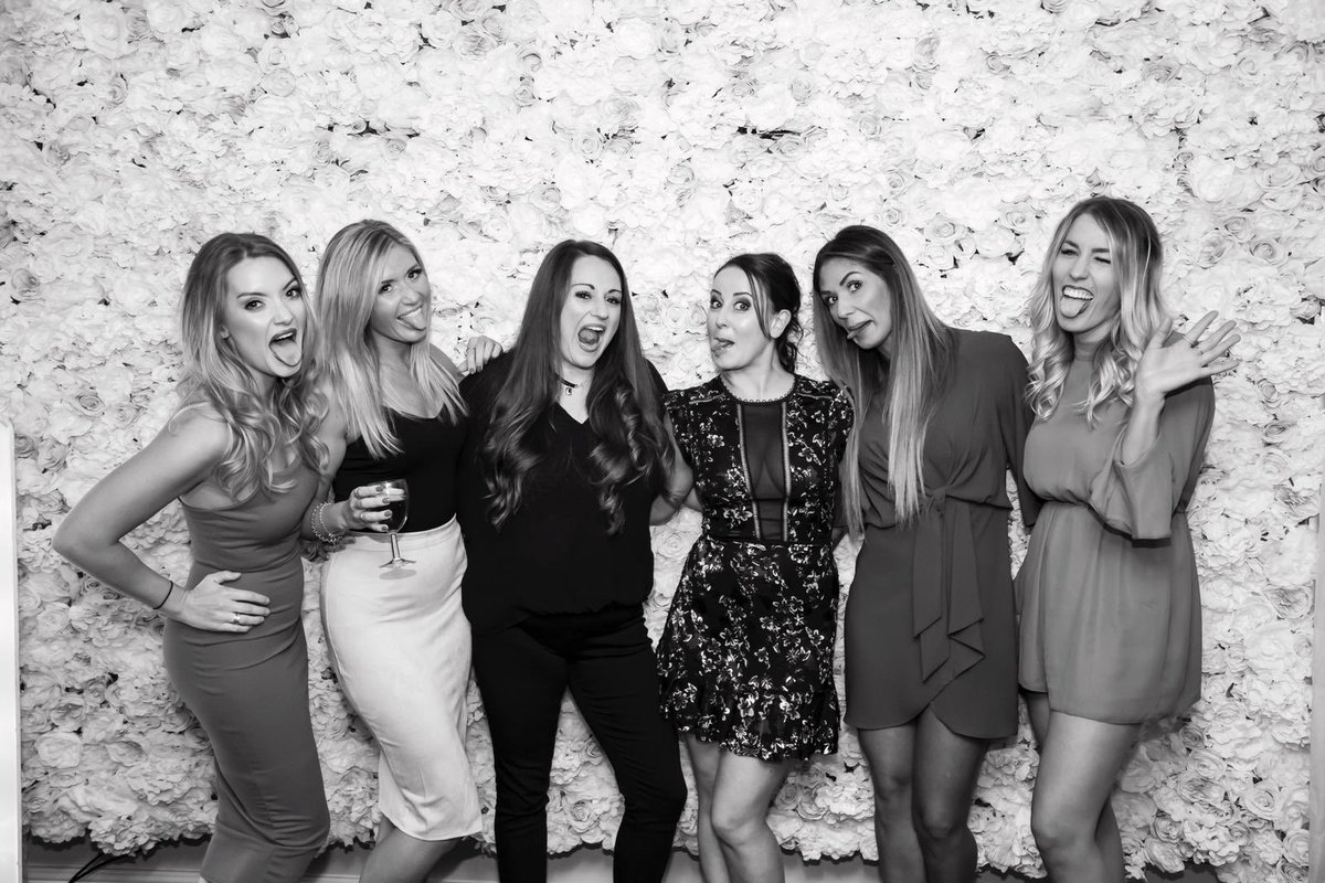 cjpartyhire's tweet image. Thanks for sharing your lovely photos Emily. #flowerwall #lednumbers