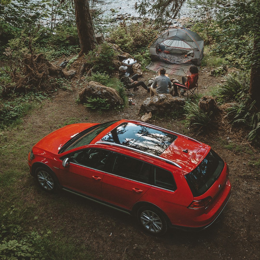 VW's tweet photo. Take #Alltracks to your adventure destination. #VWGolf #Alltrack https://t.co/Id1Gwqlphq