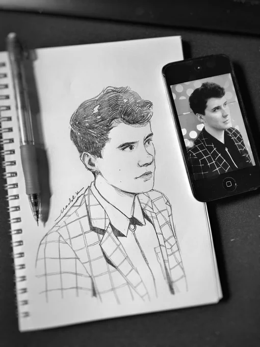 oh my god @danielhowell h o w 