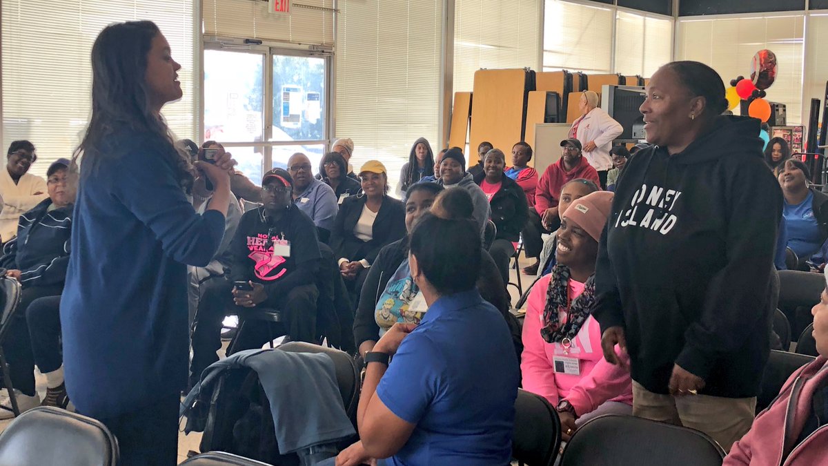 skyeduck's tweet photo. @apsupdate Superintendent @CarstarphenMJ meeting new transportation employees at their special orientation event. She goes out of her way to meet all new @JoinTeamAPS staff. Establishing a #caringculture of trust and collaboration. https://t.co/eOBvMabJP4