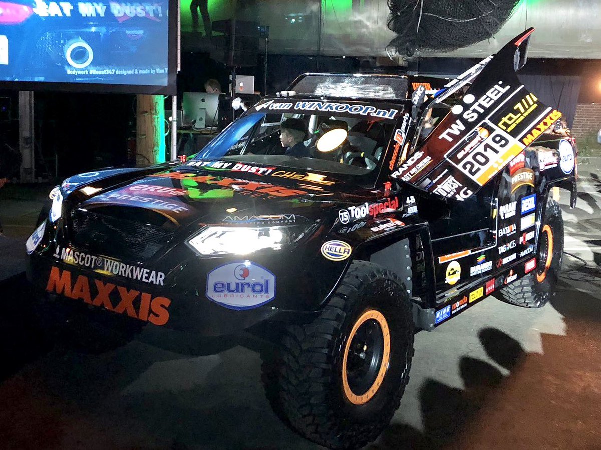 #Breaking: Meet #BEAST347. This big mean #Dakar2019 machine will be driven by @TimCoronel & @TomCoronel It’s huge!