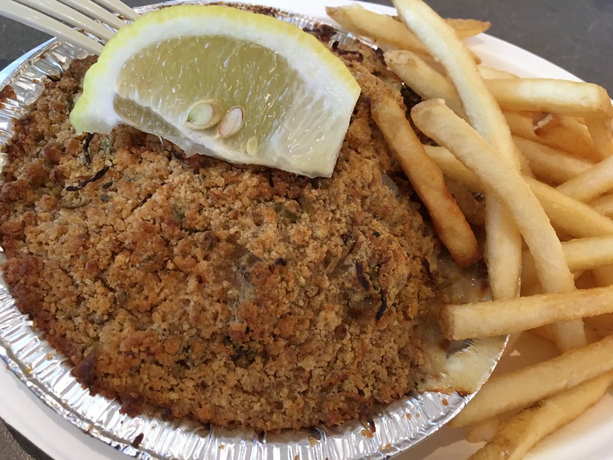 Warm, #fresh &amp; broiled to perfection #scallops and #haddock will warm your soul. #falleats #capecod #freshseafood cookesseafood.com