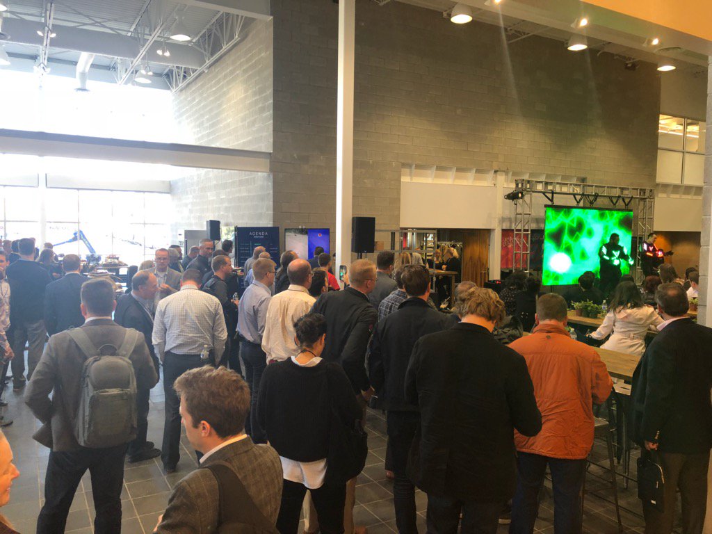 drivecapital's tweet photo. #Columbus' own @veserium captivating the crowd at #devolsdance2018 https://t.co/krJjZAhhiF