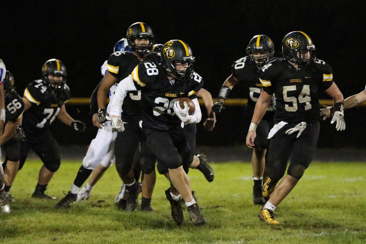 Jeremy Connelly breaks open a big run in Cresskill's 35-7 win over Woodridge. Photo credit: Matt Naccarella <a href="/CresskillMSHS/">Cresskill MS/HS</a>