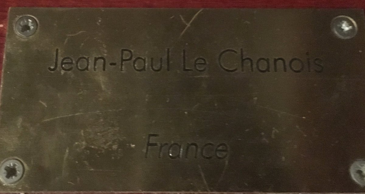   #LesCinéastesDuHangarRangée 3 :53 - JEAN-PAUL LE CHANOIS25 octobre 1909 - 8 juillet 1985(France)- Sans Laisser d’Adresse (51)- Papa Maman La Bonne et Moi (54)- Le Cas du Dr Laurent (57)- Les Misérables (58)- Monsieur (64)- Le Jardinier d’Argenteuil (66)