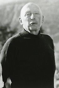   #LesCinéastesDuHangarRangée 3 :53 - JEAN-PAUL LE CHANOIS25 octobre 1909 - 8 juillet 1985(France)- Sans Laisser d’Adresse (51)- Papa Maman La Bonne et Moi (54)- Le Cas du Dr Laurent (57)- Les Misérables (58)- Monsieur (64)- Le Jardinier d’Argenteuil (66)
