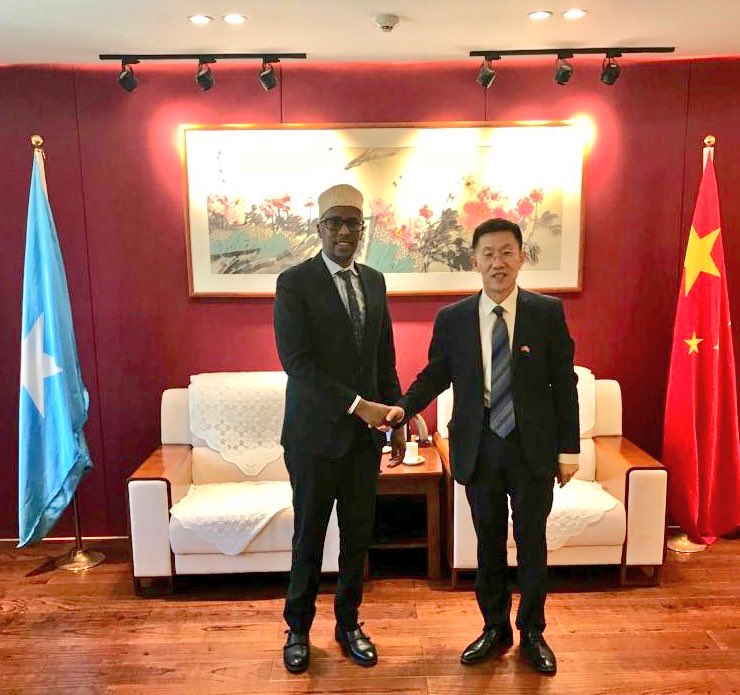 mrbidhaan's tweet photo. I had a constructive discussions with ambassador Qin Jian of People’s Republic of Chine on infrastructural development including cold chain, fish port, processing facilities, modern fish market and exporting fish products to China. #Somalia #China 🐠 🐟 https://t.co/hqLFEqt00Z