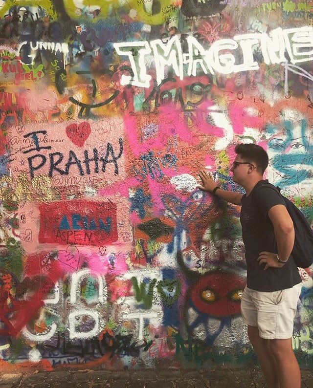 InterRailingPac's tweet photo. Our Travel Pic of the Day is by @paddymac97 when he visited Prague’s John Lennon Wall this summer. Great pic.
#traveltuesday #travelthrowback #interrail #interrailing #interrail2018 #interrailing2018 #interrailingpackages #europe2018 #traveleurope #europe #backpackingeurope https://t.co/kfgzMMC6T9