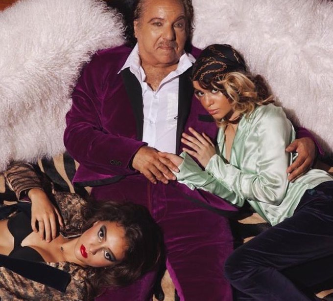 Watch Ron Jeremy's leaked NSFW photo on TwXstars