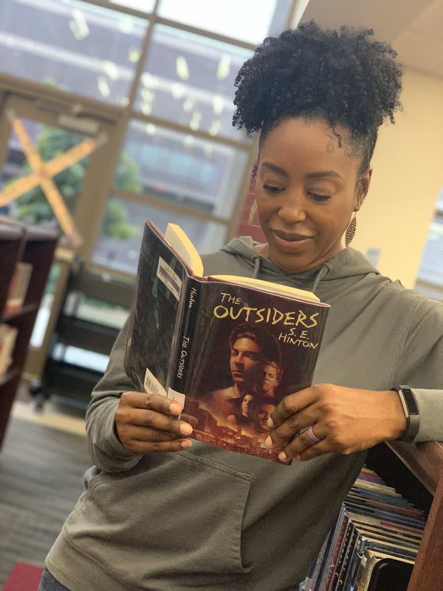 Brandi Grant On Twitter The Outsiders By S E Hinton Is A