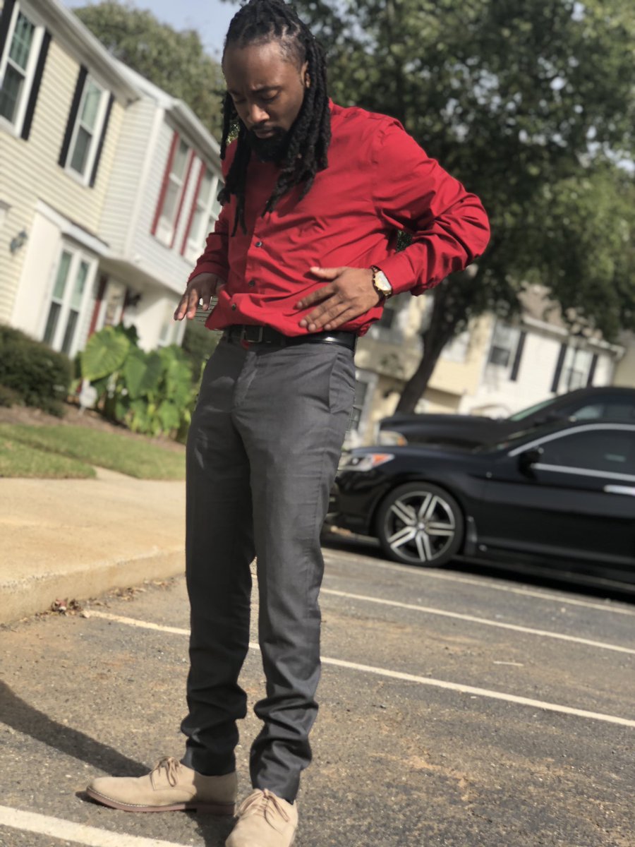 StarInTheMakin_'s tweet image. RT @StarInTheMakin_: A few good pictures of an Non photogenic nigga 😂