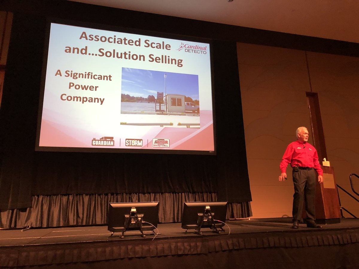 We were showcased during a recent session at the Cardinal Scale conference as an expert for your #scale and #weighingsolutions. Good things coming...Fred Cox, VP of Sales from Cardinal Scales presenting information.