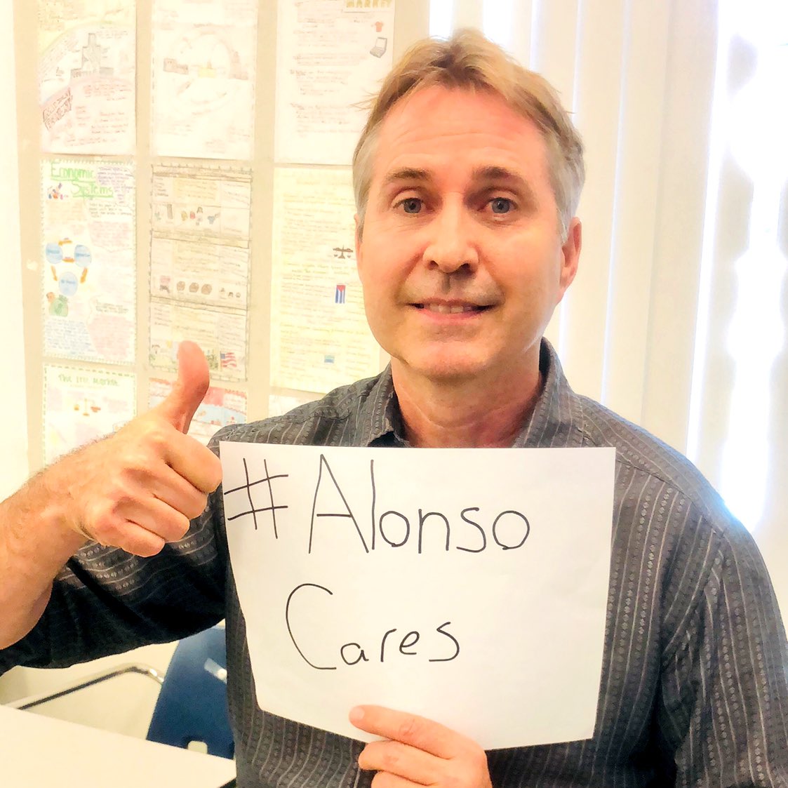 813RAVENTV's tweet photo. L👀k who cares @alonsohigh #alonsocares https://t.co/w6wPIRPCSp