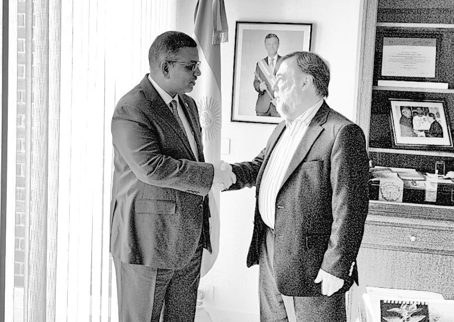 MDVinINDIA's tweet photo. Today, Amb H.E. @ahmedMDV called on Ambassador of Algeria H.E. Mr. Hamza Yahia Cherif and Ambassador of Argentina H.E. Mr. Daniel Chuburu. Discussed further strenthening of bilateral relations. @MDVForeign https://t.co/oRTtkxatME