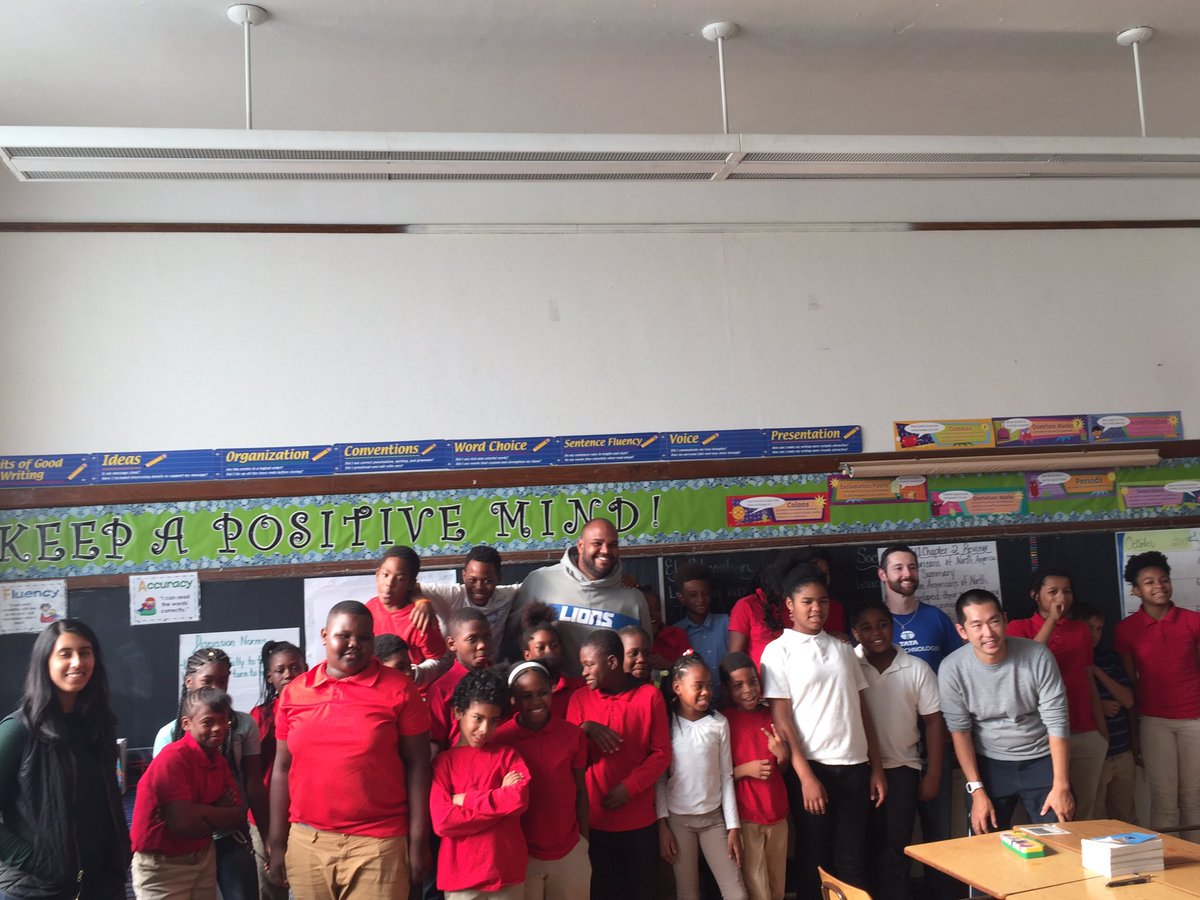 A4C_ATHLETES's tweet image. Special thanks to Principal for a Day @Tyrellcrosby for taking over our STEM Program sponsored by @TataTech_News and powered by some of our friends from the Ford Volunteer Corps today at @Detroitk12’s Clark Prep. #STEMProgram #Coding
