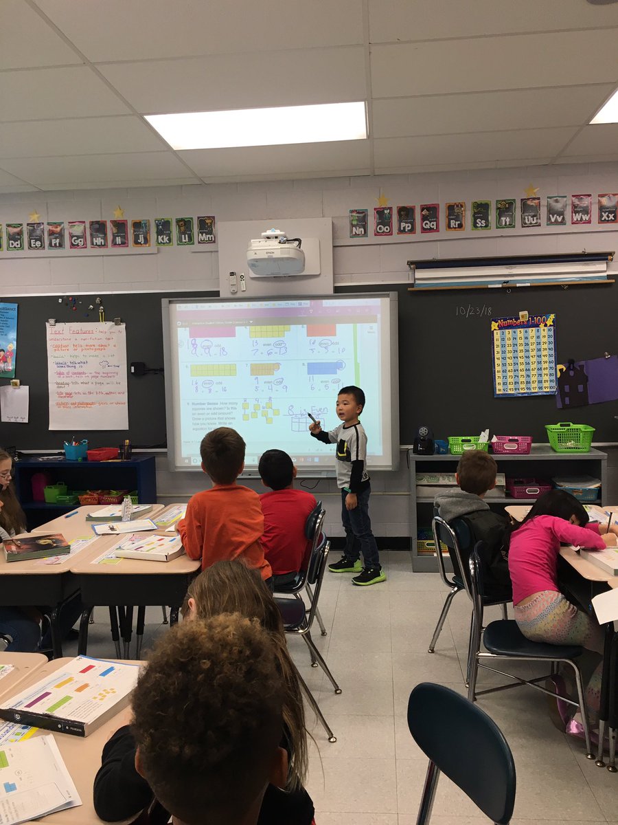 A second grade student explains arrays to his class at Cooper School!
<a href="/Dr_ScottCascone/">Dr. J. Scott Cascone</a> <a href="/OBassistantsup/">Kathleen Hoeker</a> <a href="/coopthecrab/">Cooper School</a>